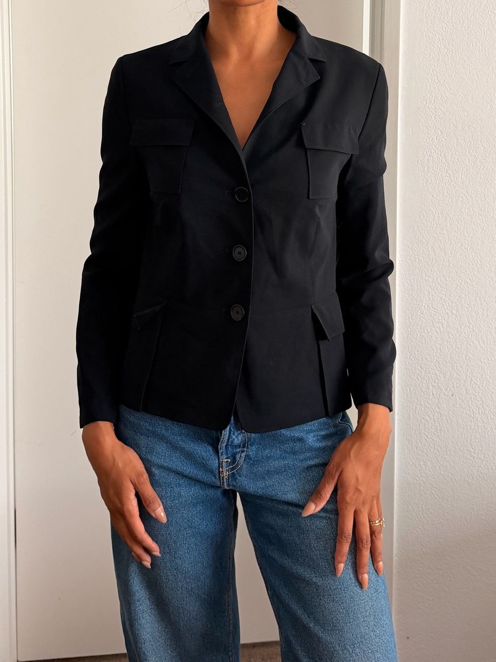 Akris Punto Tailored Utility Flap-Pocket Blazer in Black 100% Wool